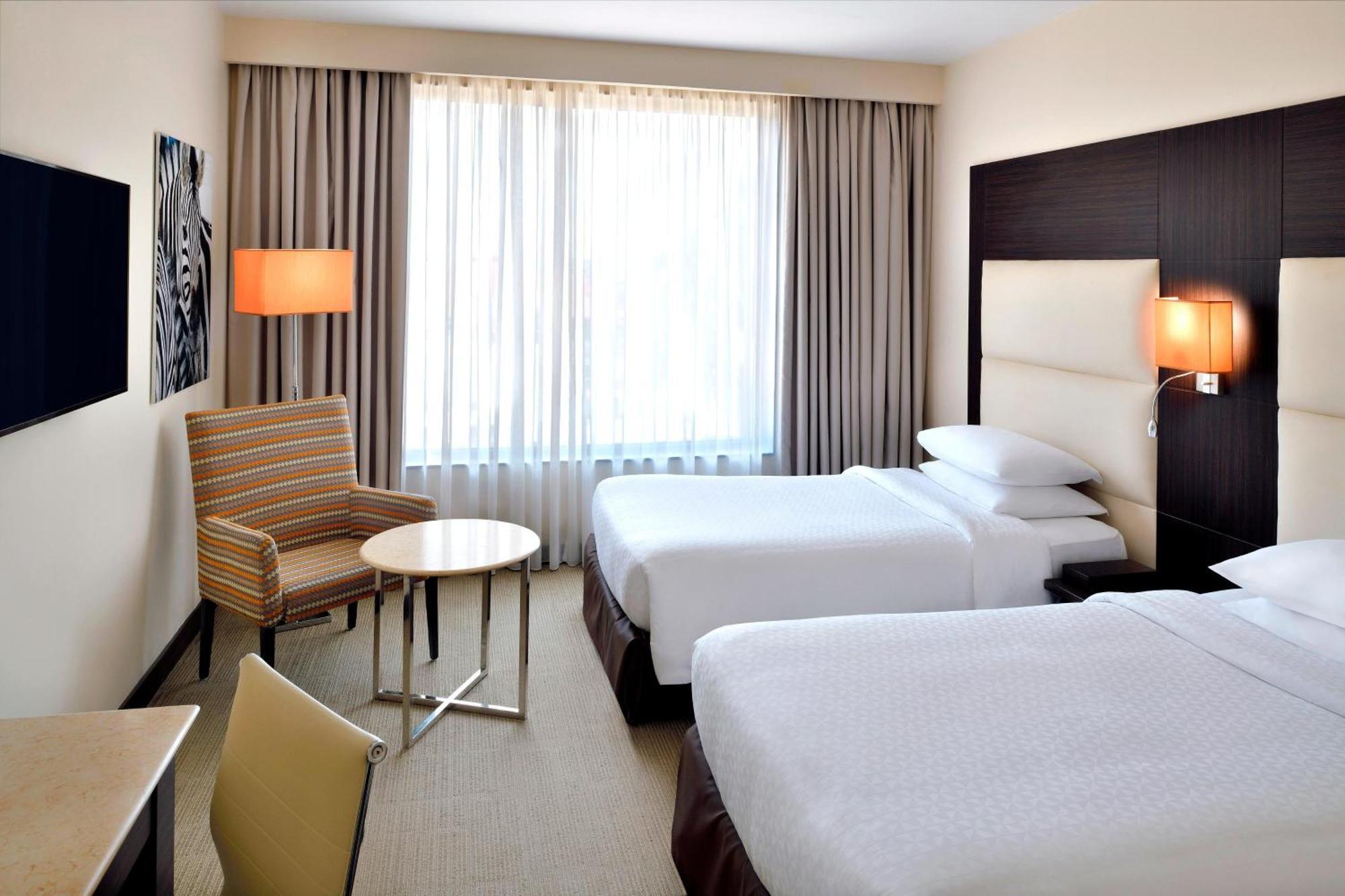 Four Points By Sheraton Nairobi Hurlingham Zewnętrze zdjęcie